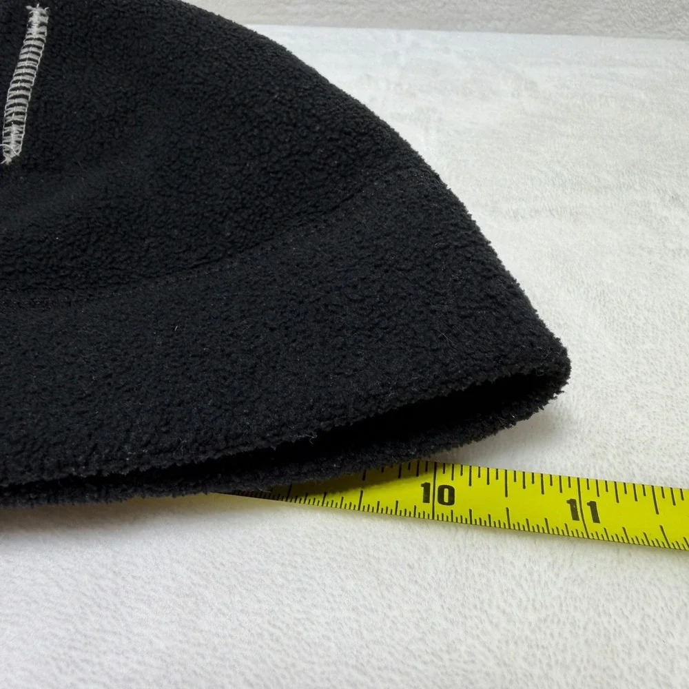 Nike Fleece Beanie Black Skull Cap Athletic Winter Hat Embroidered Swoosh Logo